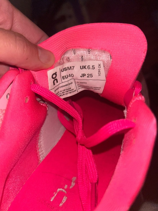 On Running Pink and Hot Pink Women's Sneakers - Picture 6 of 6